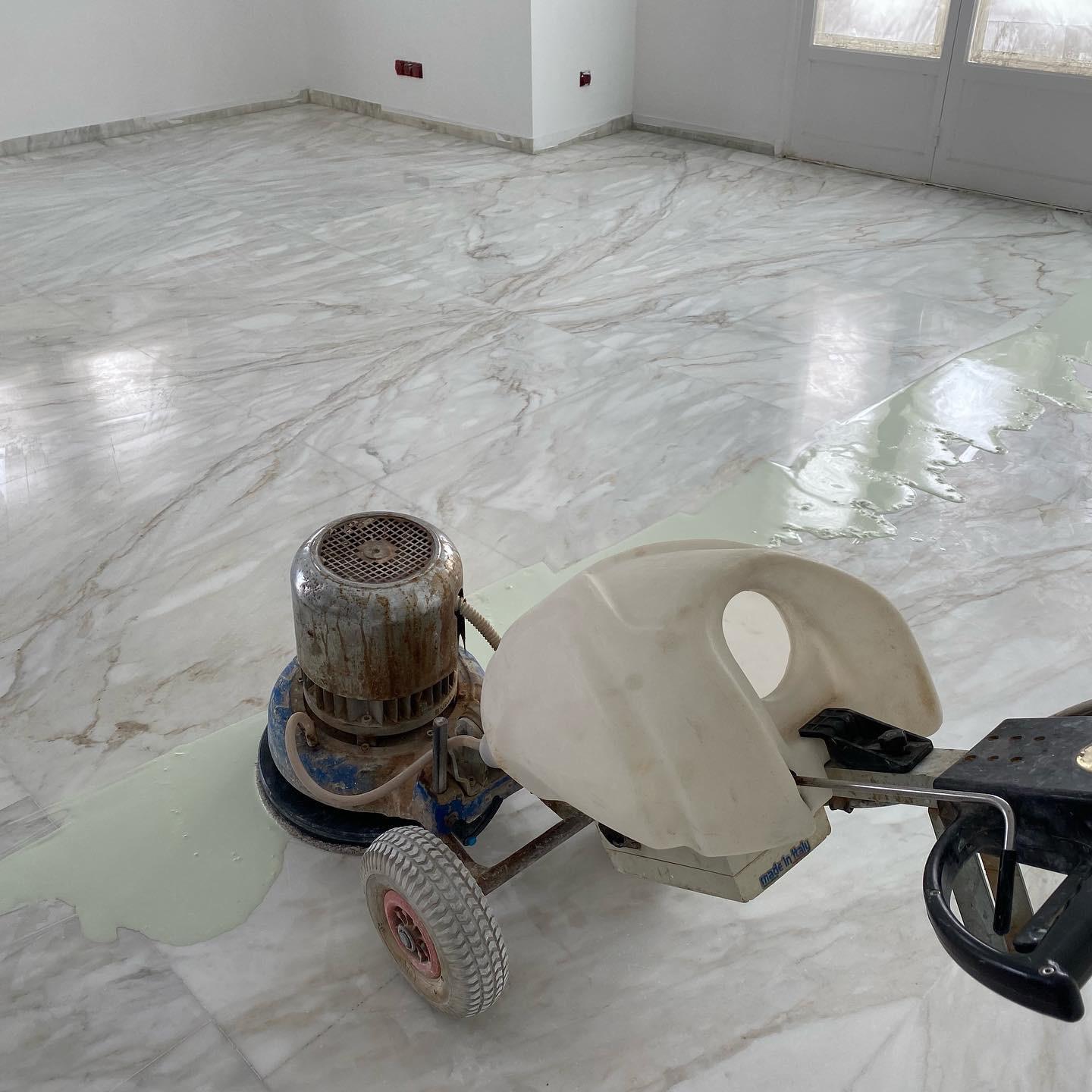 Marbre blanc mat a Vence